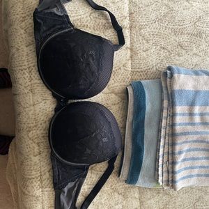 40DDD torrid bra !!